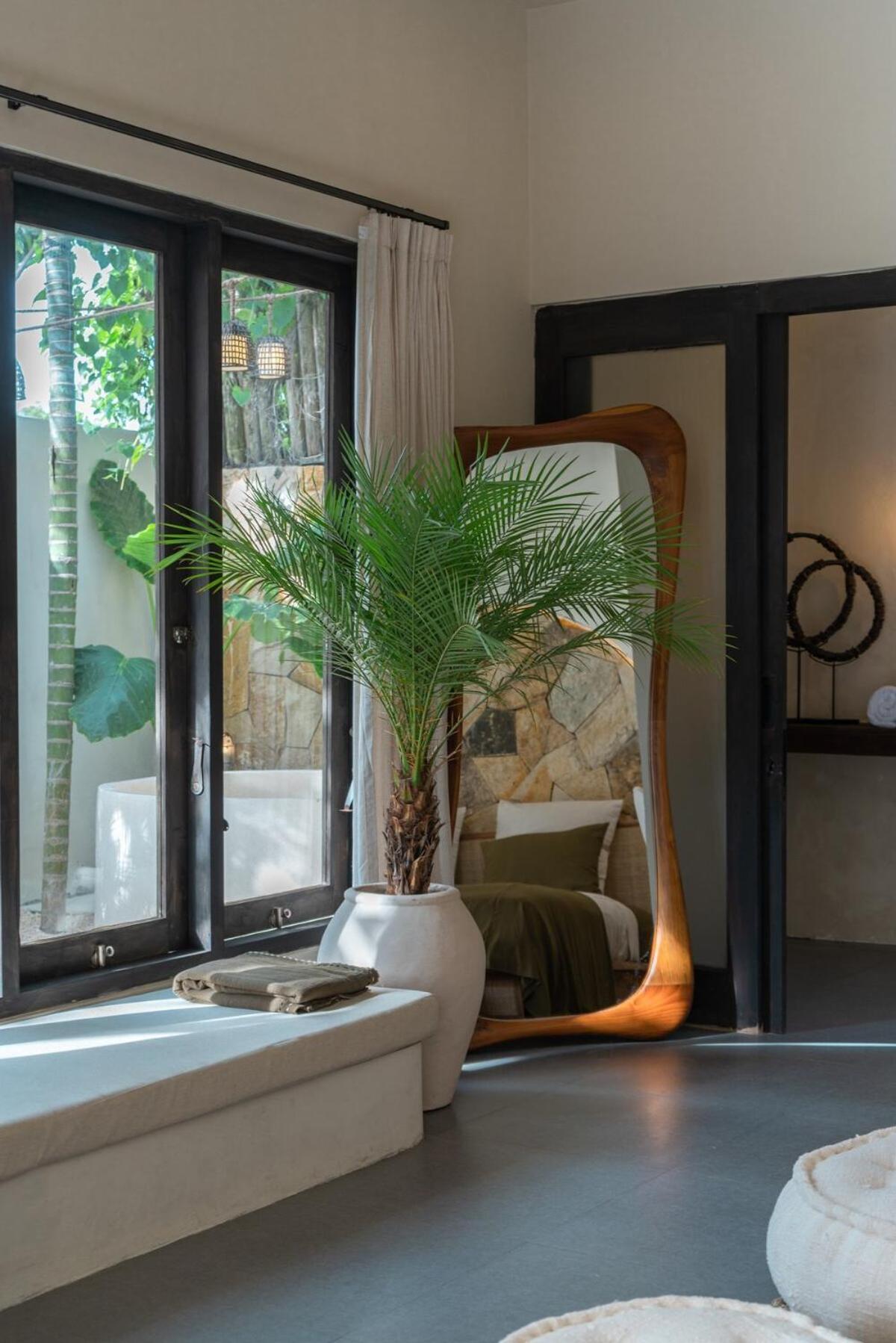 The Jungle - Luxurious & Tropical Concept - 3Br - Central Canggu Exterior photo