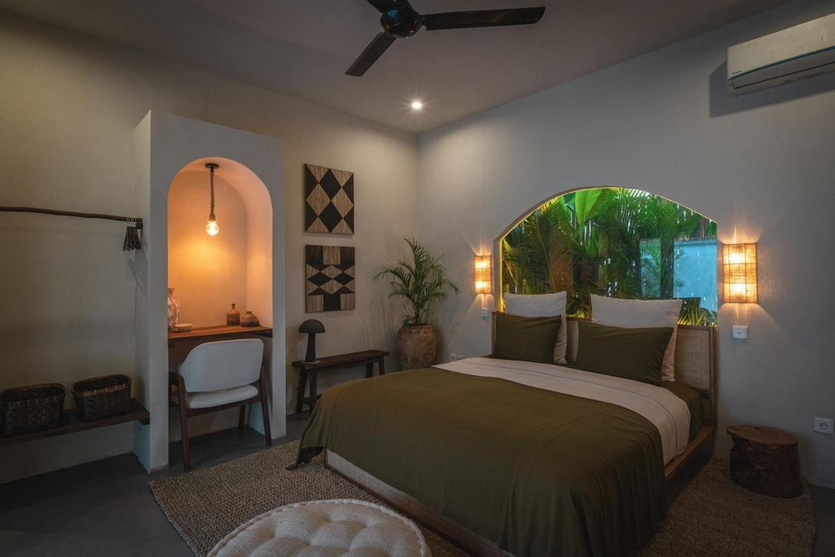 The Jungle - Luxurious & Tropical Concept - 3Br - Central Canggu Exterior photo