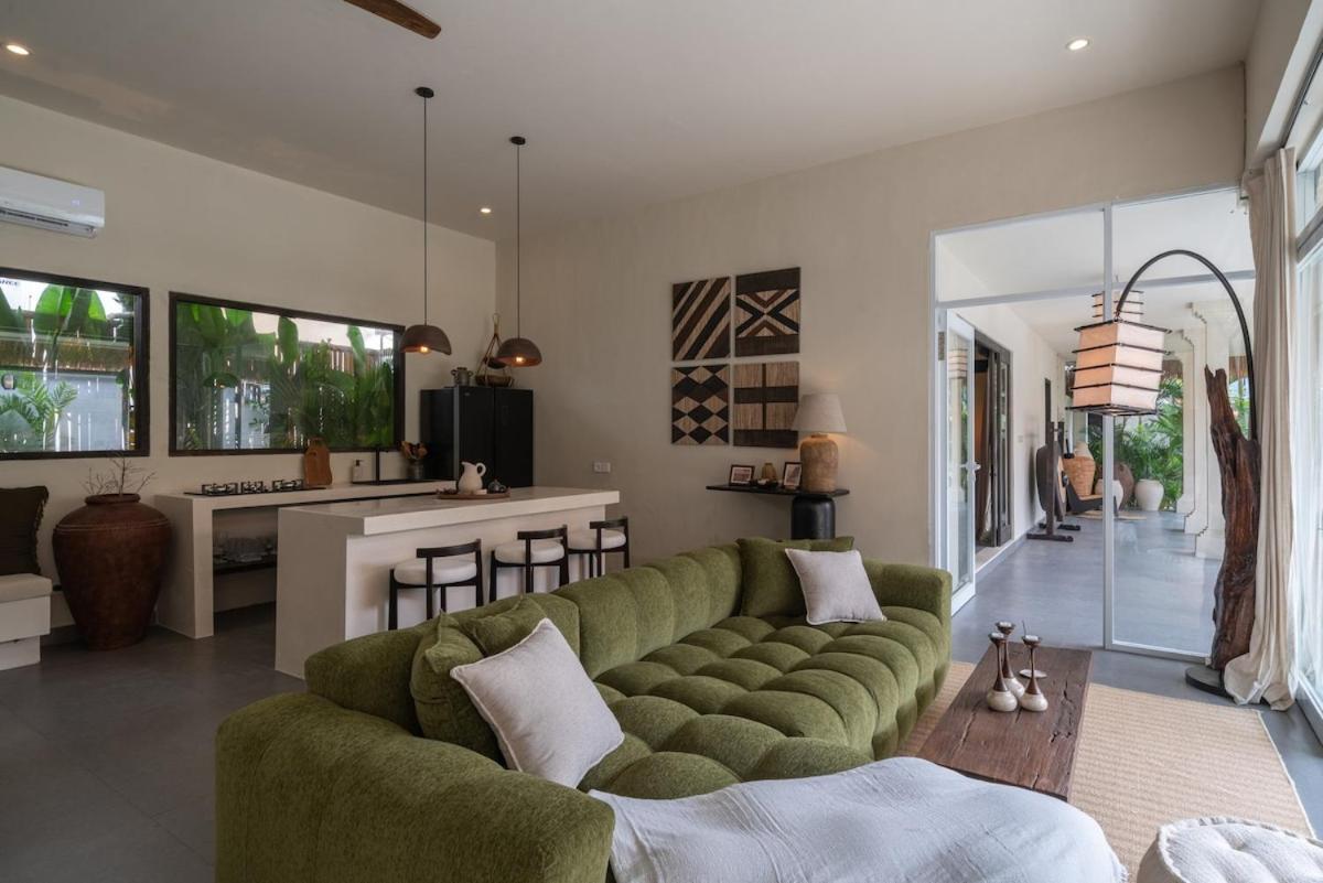 The Jungle - Luxurious & Tropical Concept - 3Br - Central Canggu Exterior photo